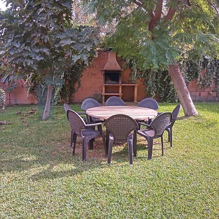 Casa Rural Oregano Кармона Екстер'єр фото