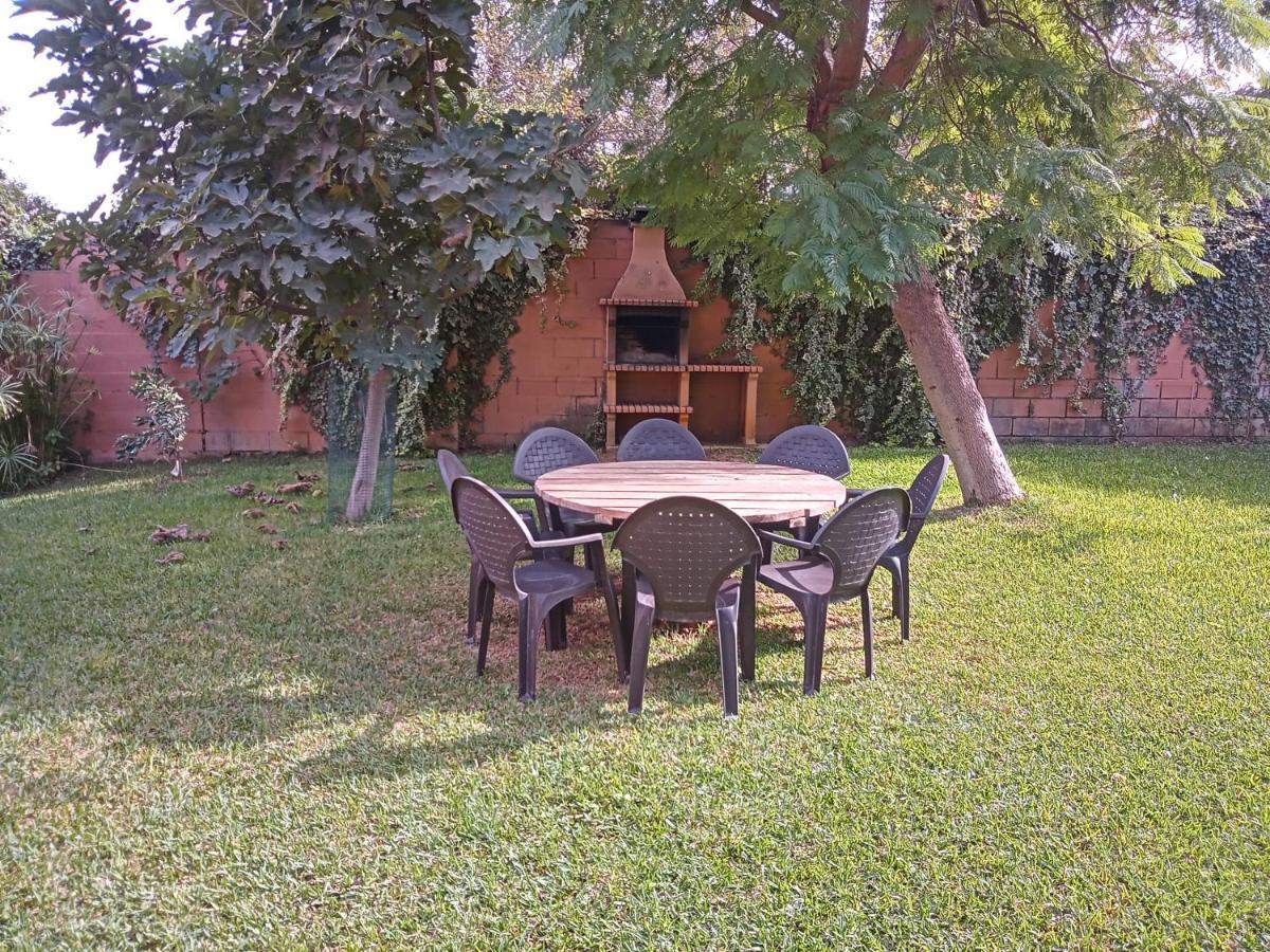 Casa Rural Oregano Кармона Екстер'єр фото